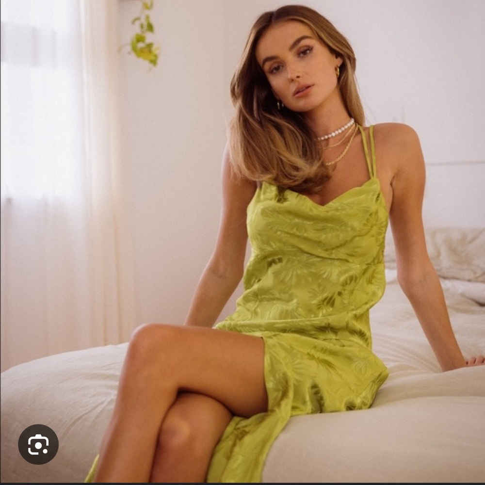 Finders Keepers Womens Size 6 Green Jacquard Strappy Slip Vacancies Midi Dress